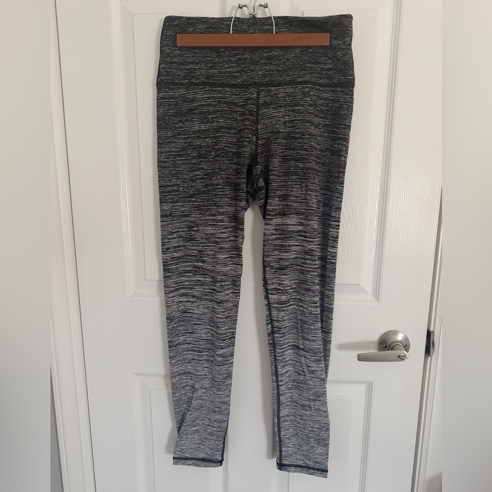 Aerie Chill Play Move Leggings, Gray Ombré, Size L